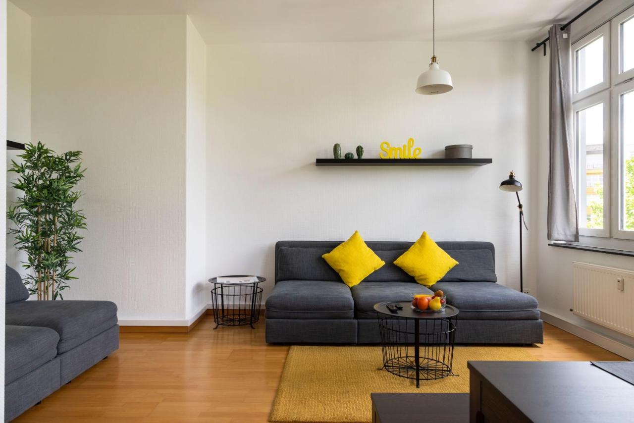 Central +3Br +Big Living Room Next To U-Station 柏林 外观 照片